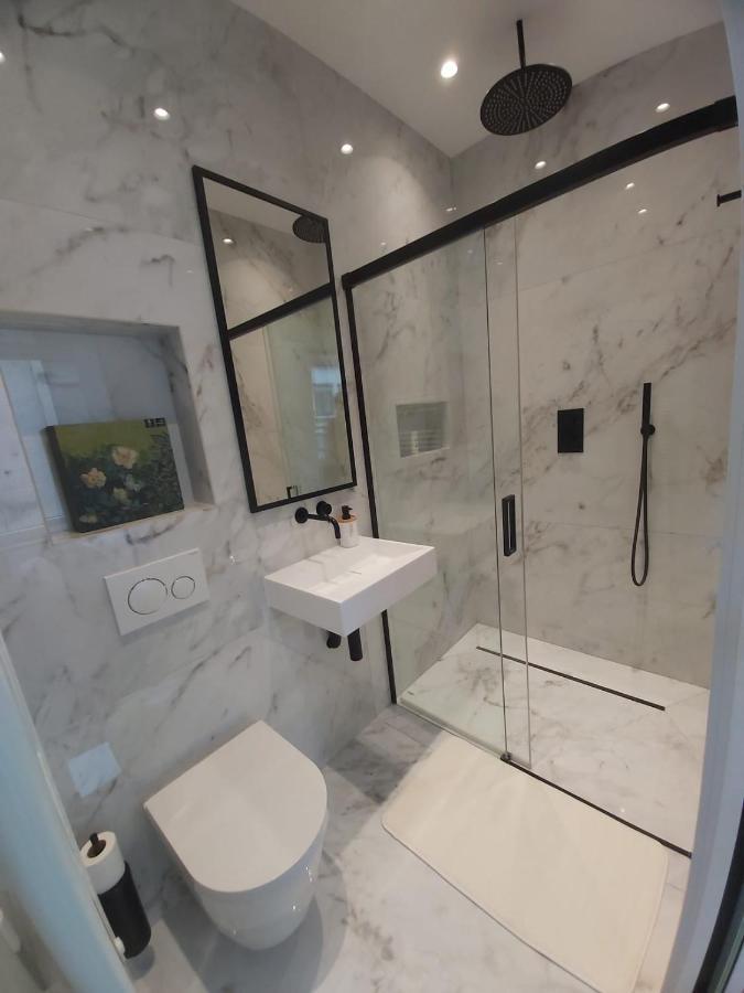 Logement Luxueux Dans Le Coeur De Bruxelles Exterior foto